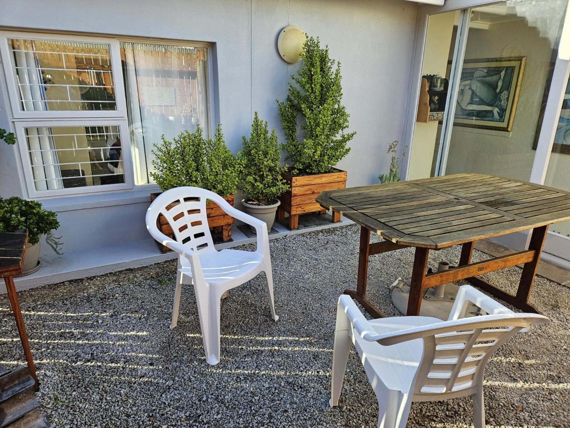 Senelle Accomodation Apartment Hermanus Exterior photo